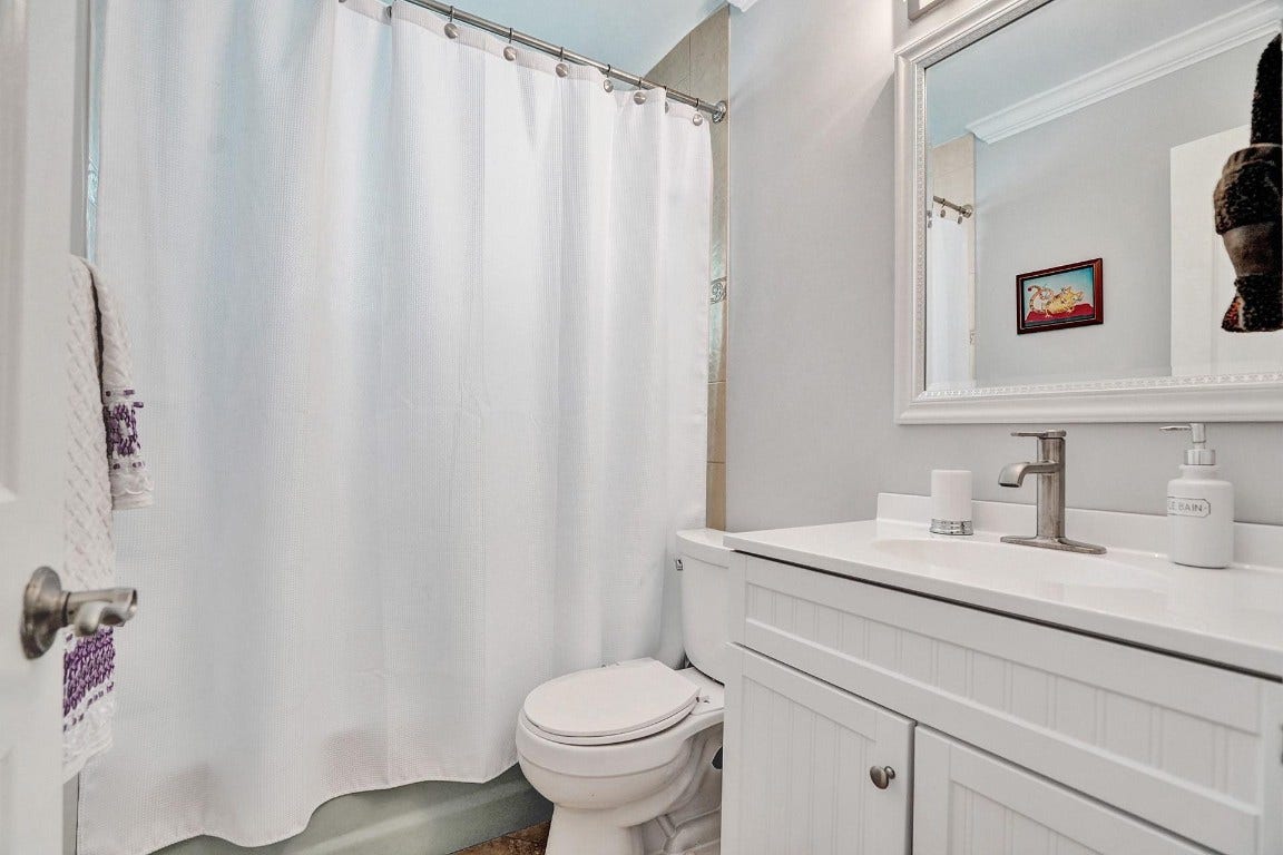 251 SW 18th Street, Pompano Beach, FL 33060 251 SW 18th Street, Pompano Beach, FL 33060