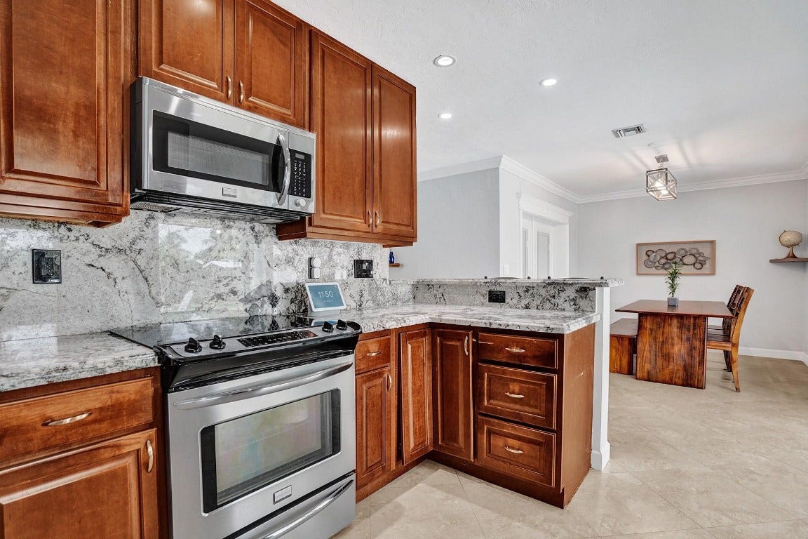 251 SW 18th Street, Pompano Beach, FL 33060 251 SW 18th Street, Pompano Beach, FL 33060