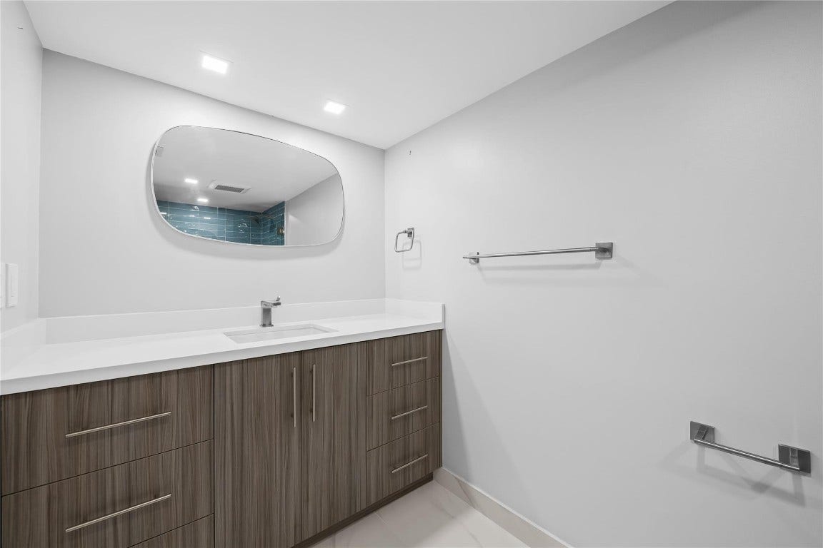 3900 Galt Ocean Drive, #317, Fort Lauderdale, FL 33308 3900 Galt Ocean Drive, #317, Fort Lauderdale, FL 33308