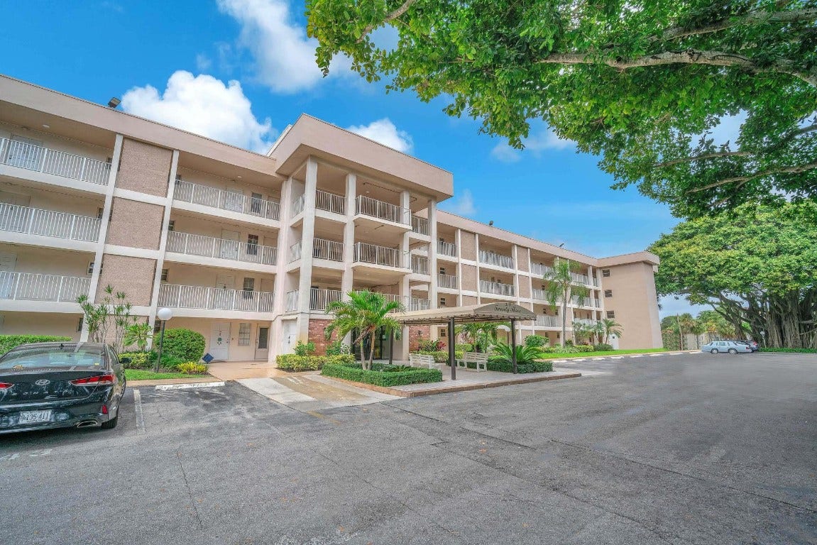 2601 S Course Drive, #408, Pompano Beach, FL 33069 2601 S Course Drive, #408, Pompano Beach, FL 33069