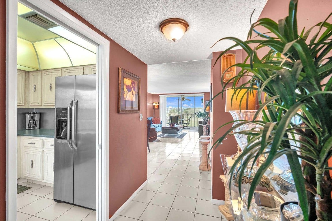2601 S Course Drive, #408, Pompano Beach, FL 33069 2601 S Course Drive, #408, Pompano Beach, FL 33069