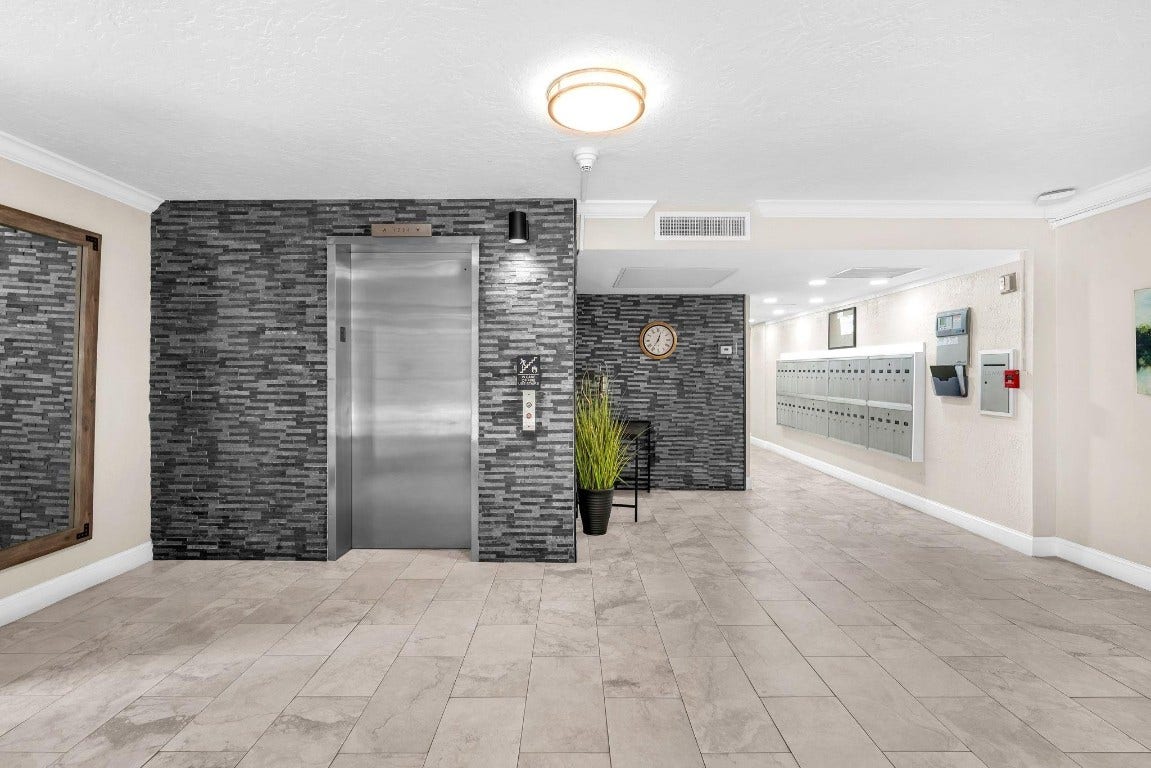 2601 S Course Drive, #408, Pompano Beach, FL 33069 2601 S Course Drive, #408, Pompano Beach, FL 33069