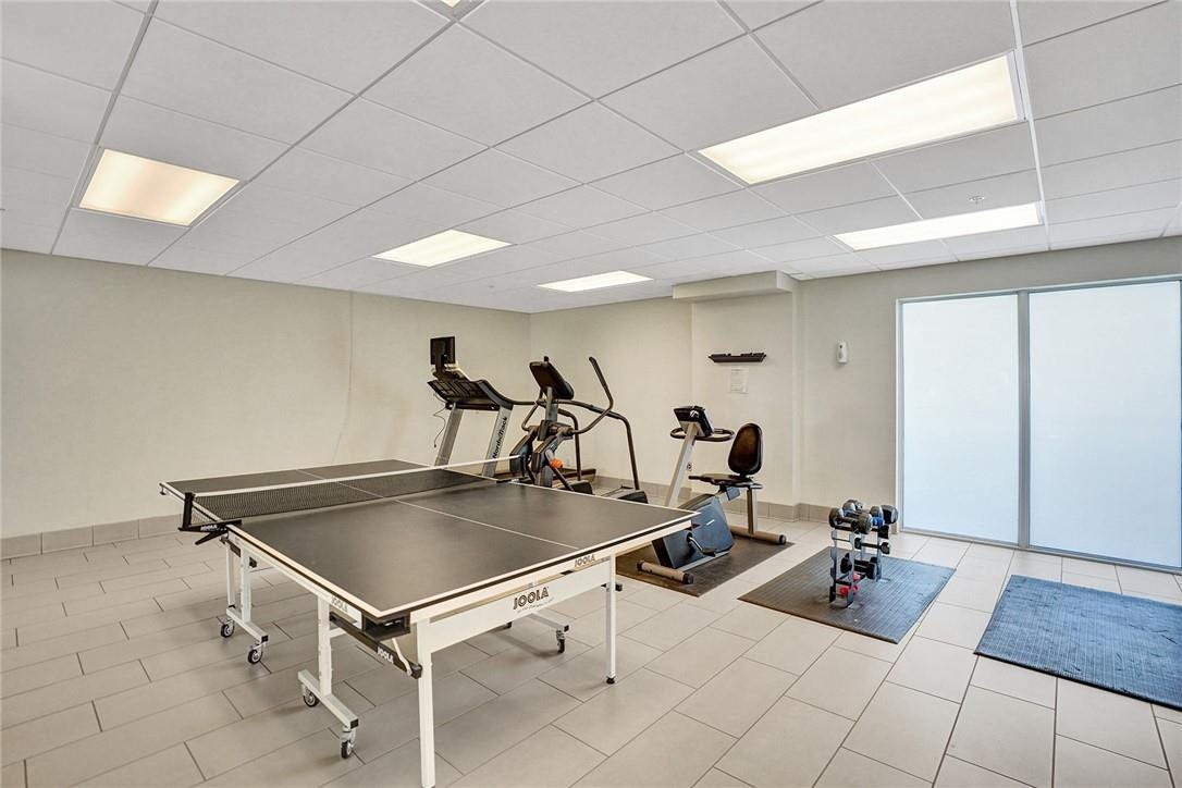 https://matrix.southfloridamls.com/Matrix/MediaManager/ShowImage.aspx?tbl=9&mtid=1&tmui=555551159&mf=PU9465125&w=128&h=96&q=99&md=0001-01-01%2000:00:00.000