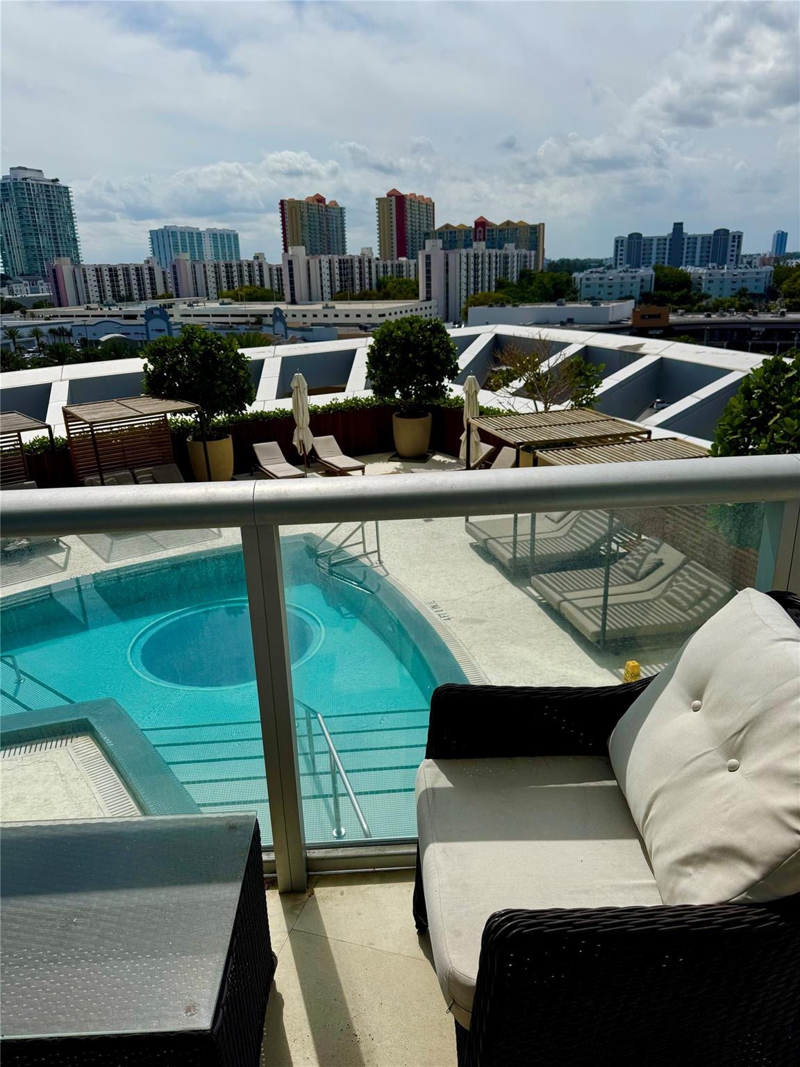 Balcony shared by second and third bedroom