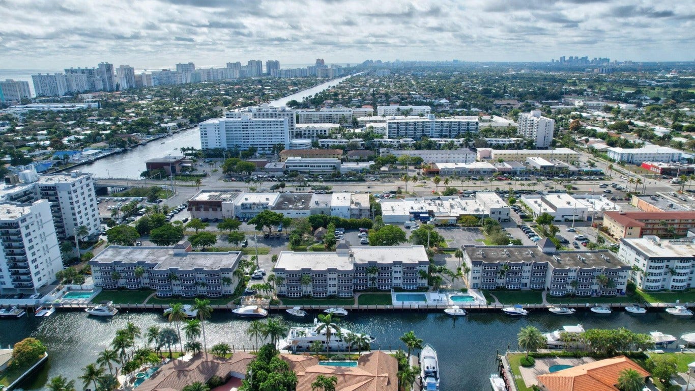 3111 NE 51st Street, #205, Fort Lauderdale, FL 33308 3111 NE 51st Street, #205, Fort Lauderdale, FL 33308