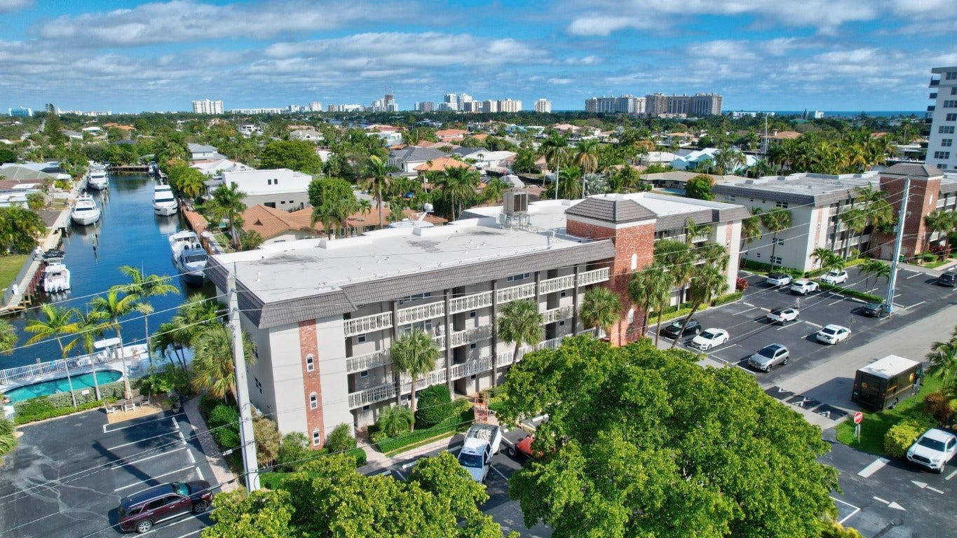3111 NE 51st Street, #205, Fort Lauderdale, FL 33308 3111 NE 51st Street, #205, Fort Lauderdale, FL 33308