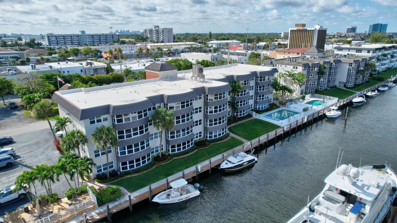 3111 NE 51st Street, #205, Fort Lauderdale, FL 33308 3111 NE 51st Street, #205, Fort Lauderdale, FL 33308