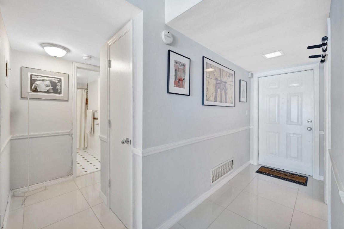 3111 NE 51st Street, #205, Fort Lauderdale, FL 33308 3111 NE 51st Street, #205, Fort Lauderdale, FL 33308