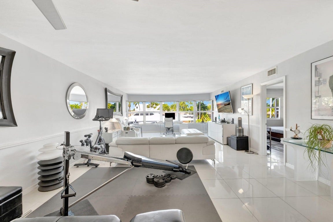 3111 NE 51st Street, #205, Fort Lauderdale, FL 33308 3111 NE 51st Street, #205, Fort Lauderdale, FL 33308