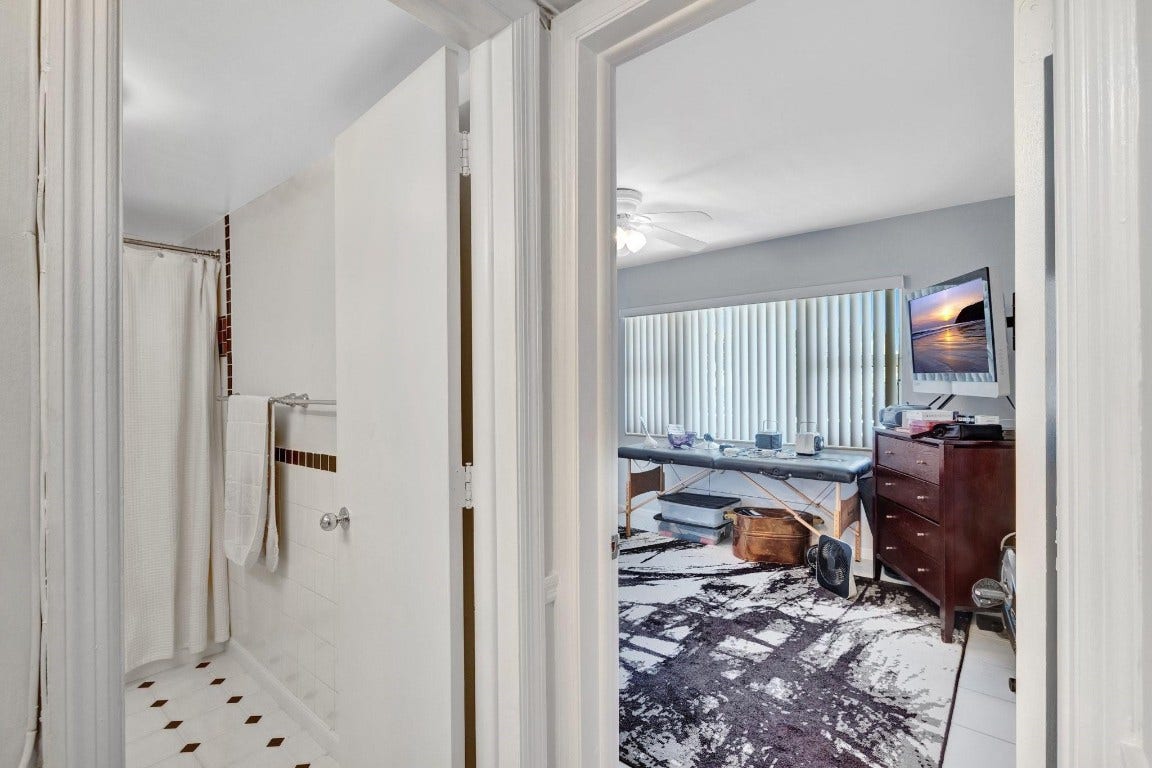3111 NE 51st Street, #205, Fort Lauderdale, FL 33308 3111 NE 51st Street, #205, Fort Lauderdale, FL 33308