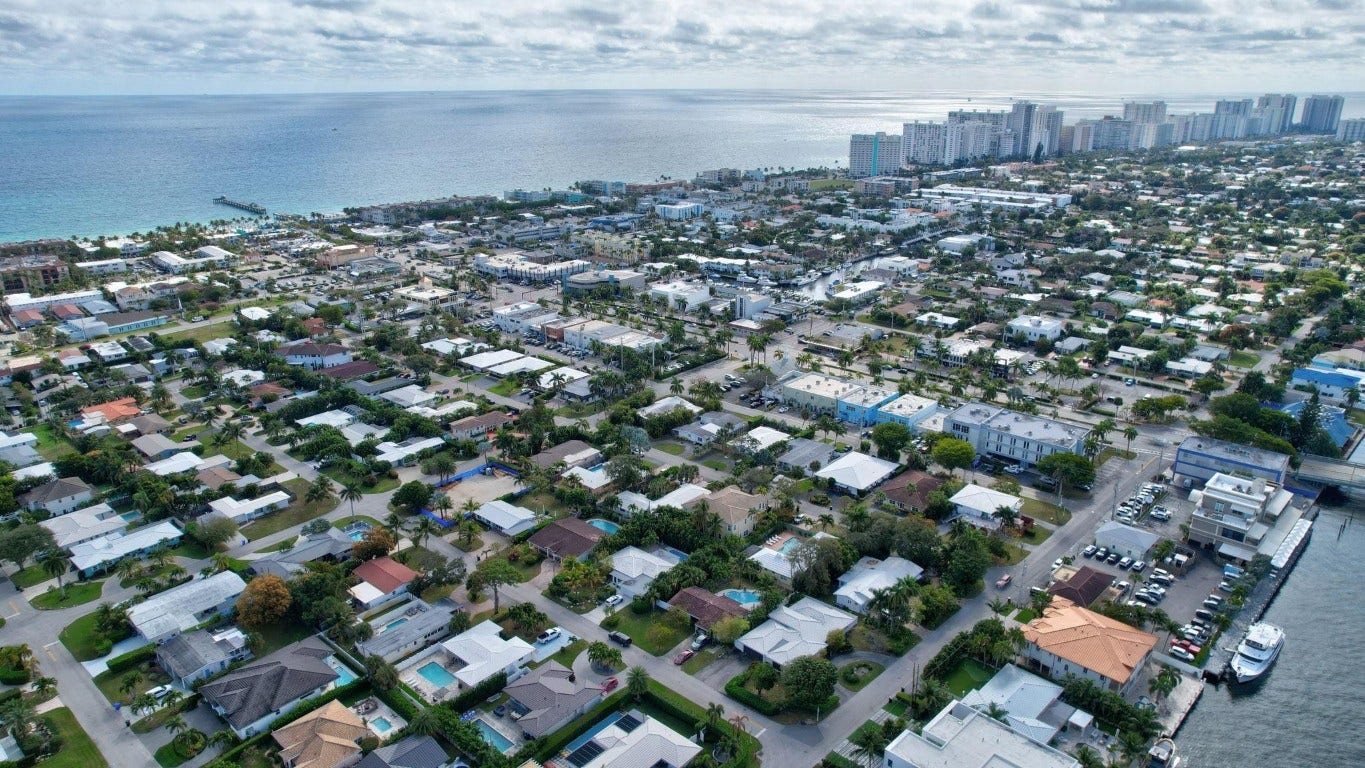 3111 NE 51st Street, #205, Fort Lauderdale, FL 33308 3111 NE 51st Street, #205, Fort Lauderdale, FL 33308