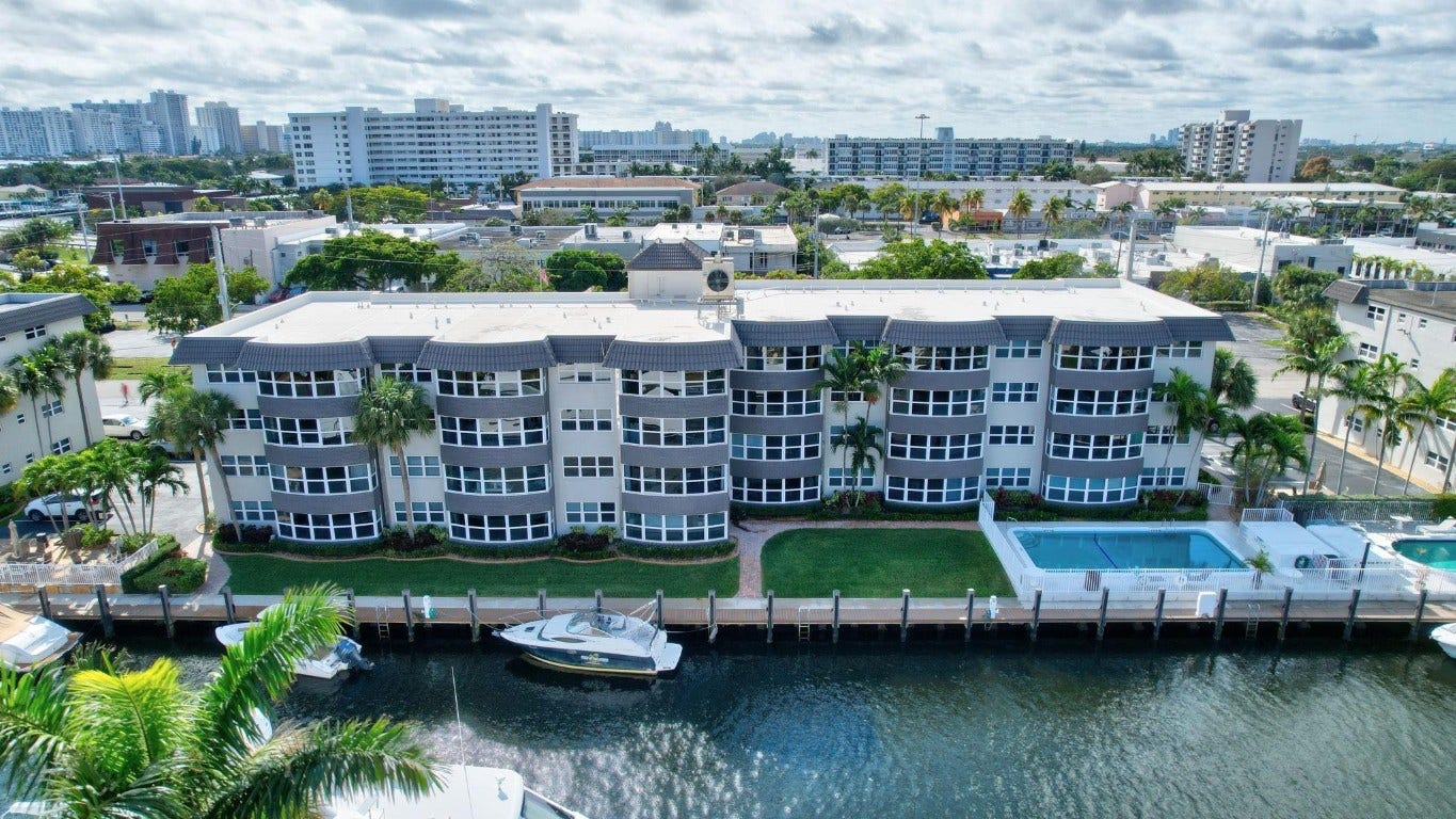 3111 NE 51st Street, #205, Fort Lauderdale, FL 33308 3111 NE 51st Street, #205, Fort Lauderdale, FL 33308