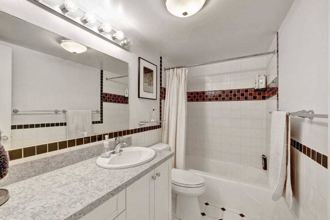 3111 NE 51st Street, #205, Fort Lauderdale, FL 33308 3111 NE 51st Street, #205, Fort Lauderdale, FL 33308