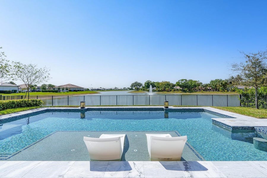 Property photo for 4619 Pinehurst Trail, Oakland Park, FL