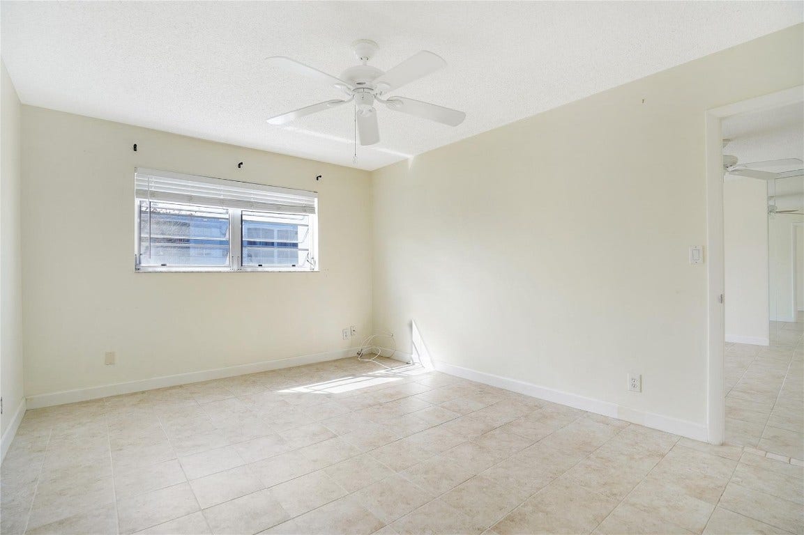 604 NE 2nd Street, #220, Dania Beach, FL 33004 604 NE 2nd Street, #220, Dania Beach, FL 33004