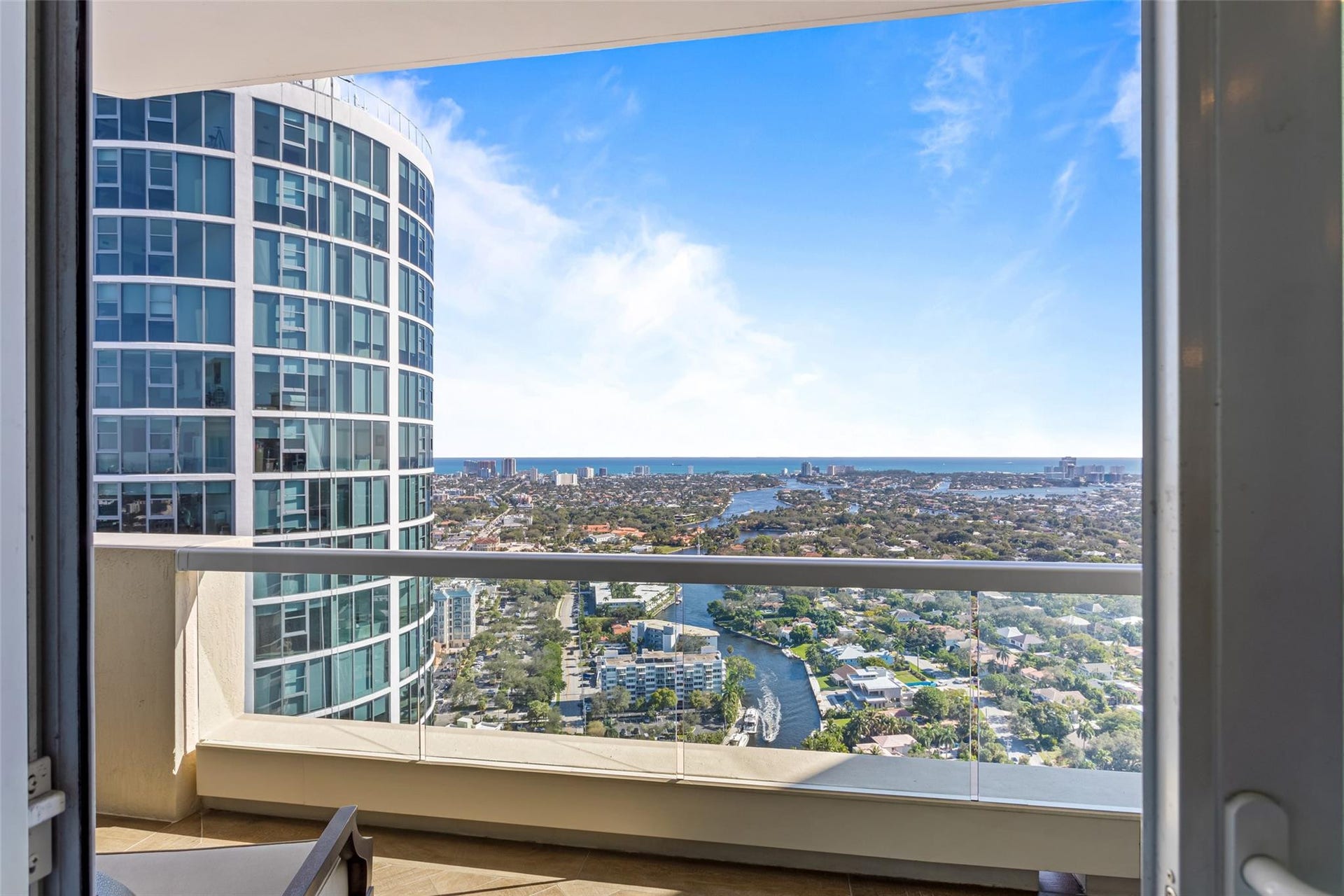 411 N New River Drive, #PH 39A, Fort Lauderdale, FL 33301 Photo 16