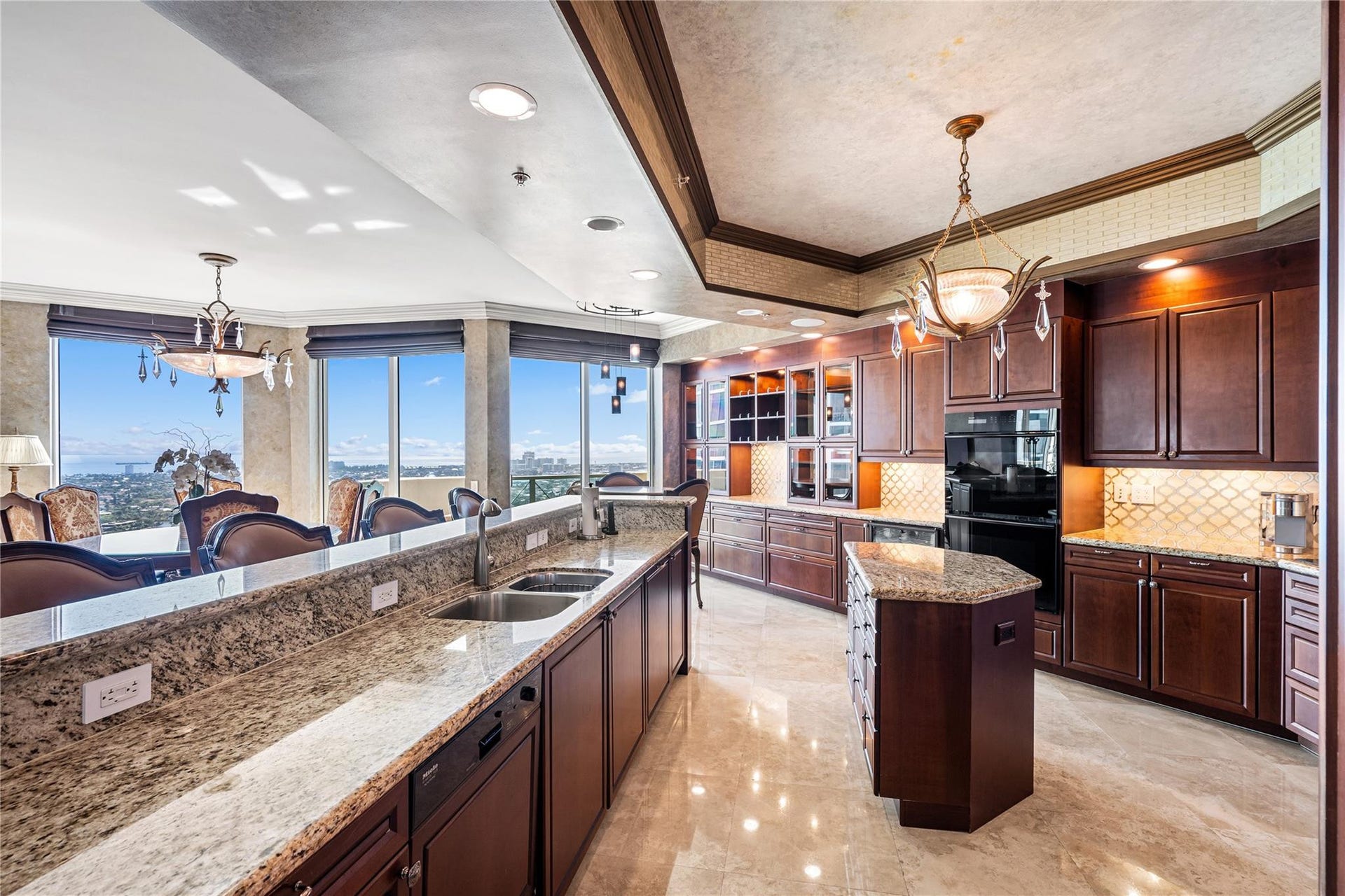 411 N New River Drive, #PH 39A, Fort Lauderdale, FL 33301 Photo 10