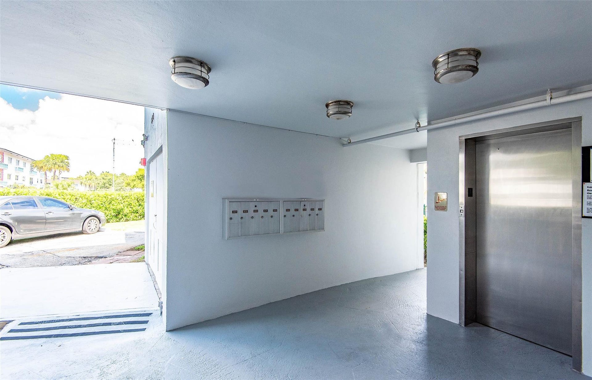 651 Pine Drive, #306, Pompano Beach, FL 33060