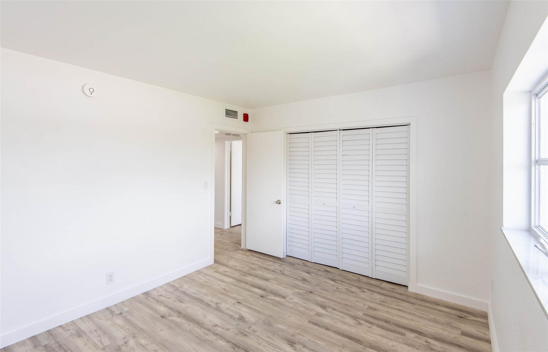 651 Pine Drive, #306, Pompano Beach, FL 33060