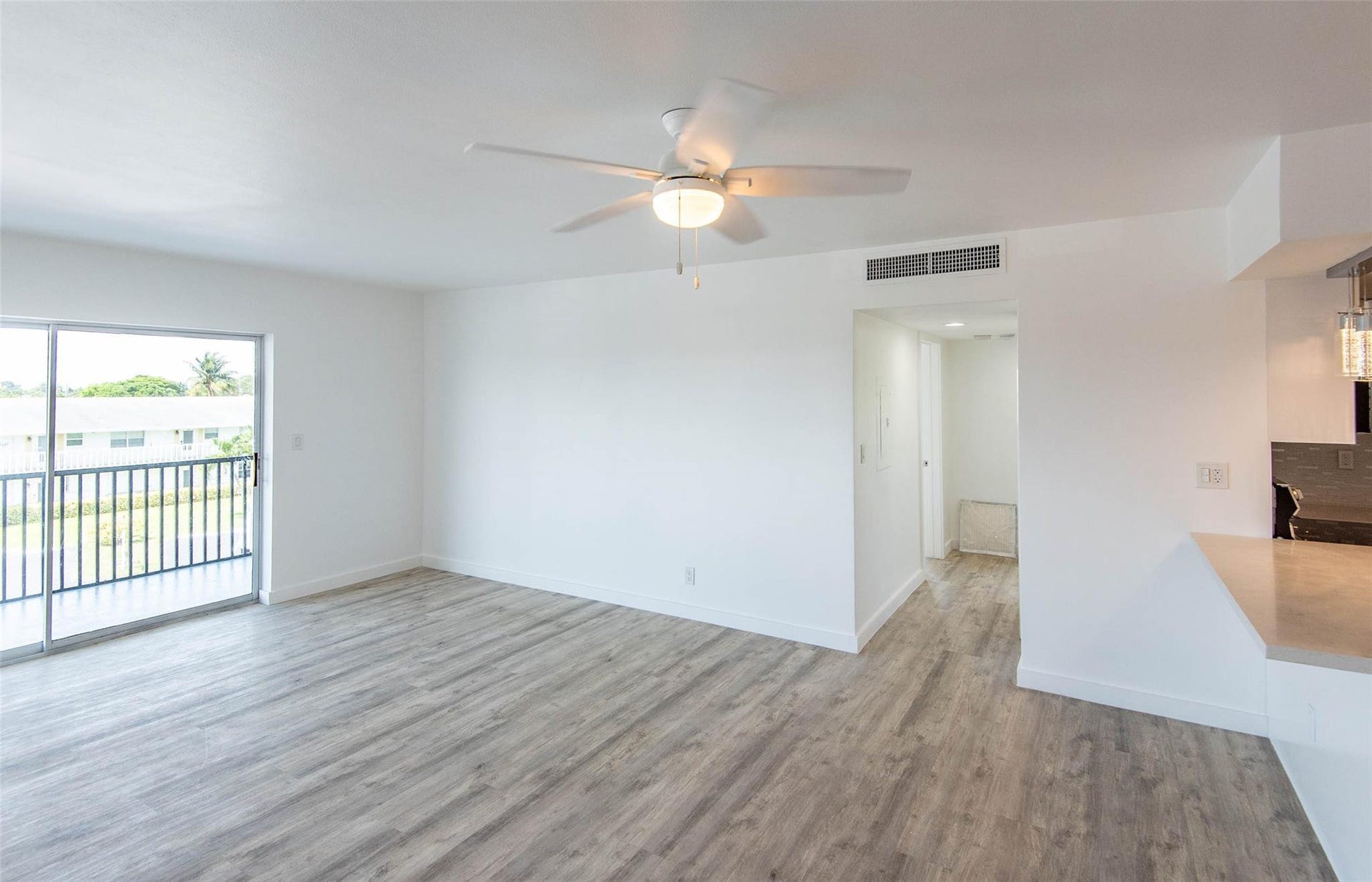 651 Pine Drive, #306, Pompano Beach, FL 33060