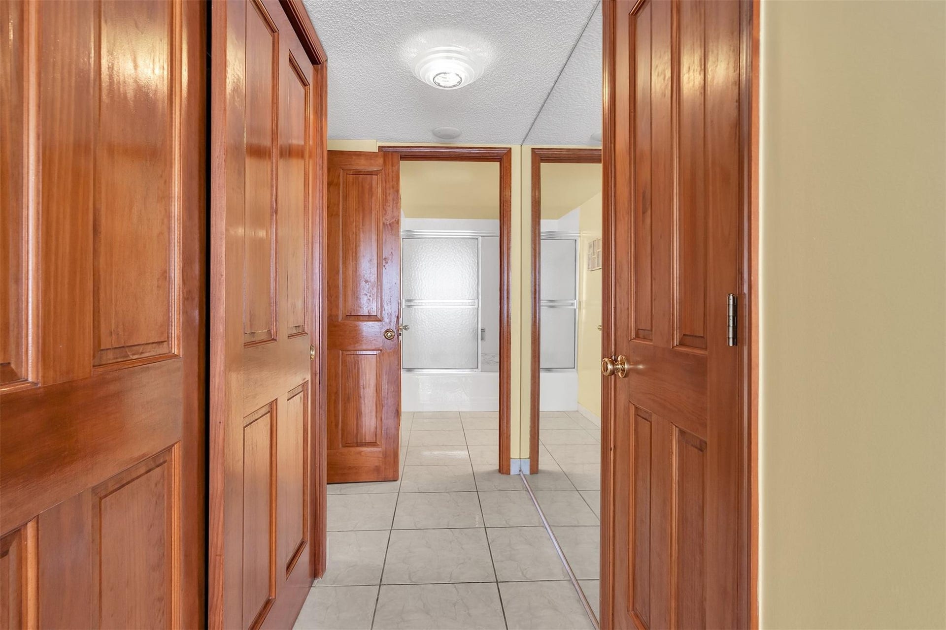 4020 Galt Ocean Drive, #802, Fort Lauderdale, FL 33308 Spacious Primary Bedroom