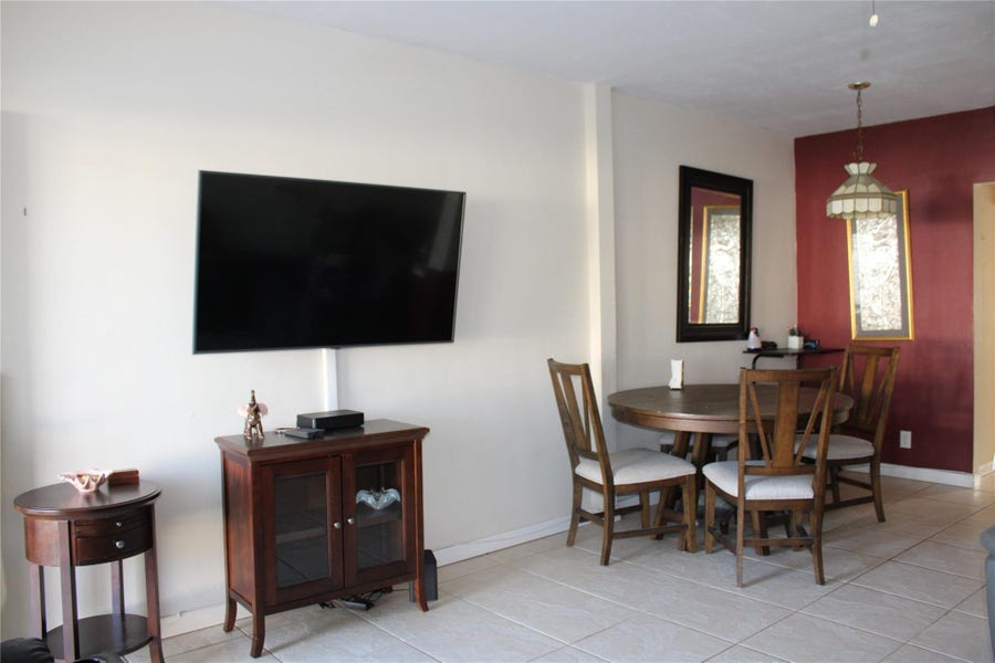 Property photo for 900 SW 11th Avenue, #5C, Hallandale Beach, FL