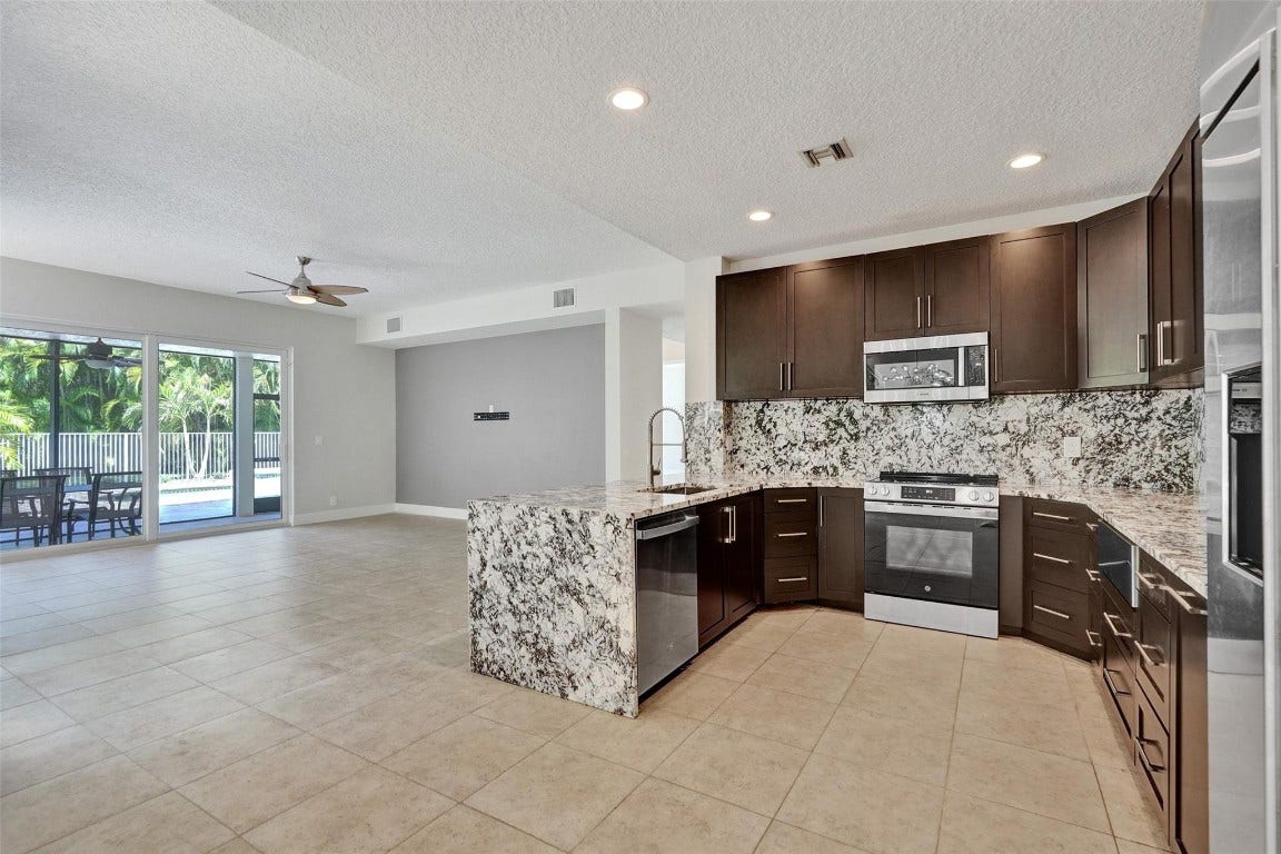 11309 Port Street, Cooper City, FL 33026 11309 Port Street, Cooper City, FL 33026