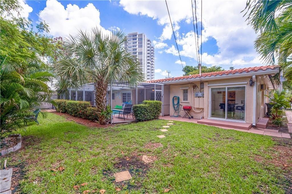 2613-2615 NE 33rd Avenue, Fort Lauderdale, Fort Lauderdale, FL 33308