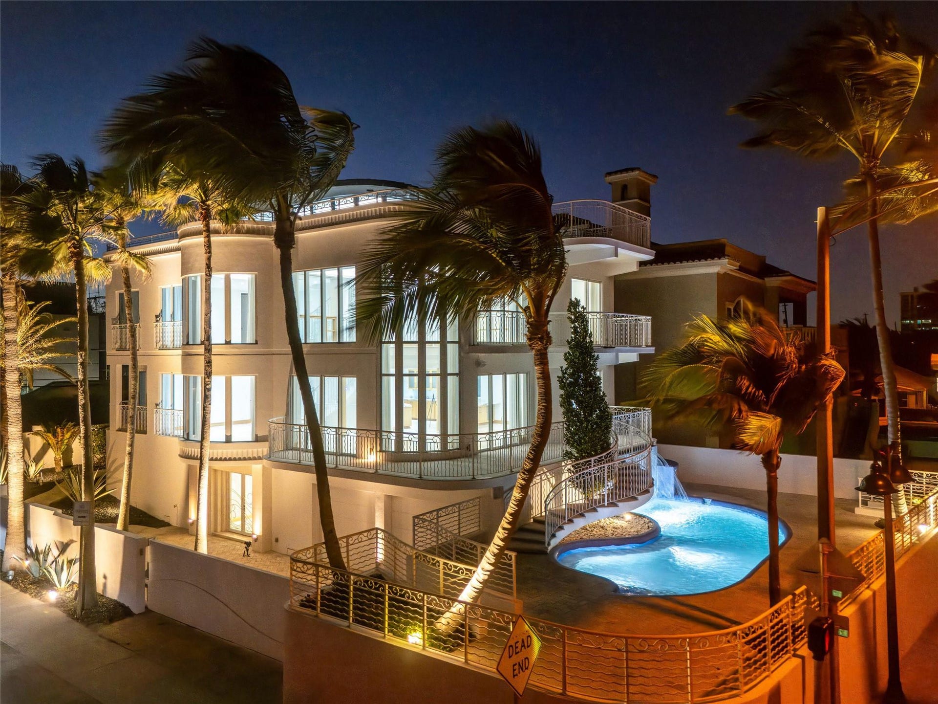 1525 N Fort Lauderdale Beach Boulevard, Fort Lauderdale, FL 33304