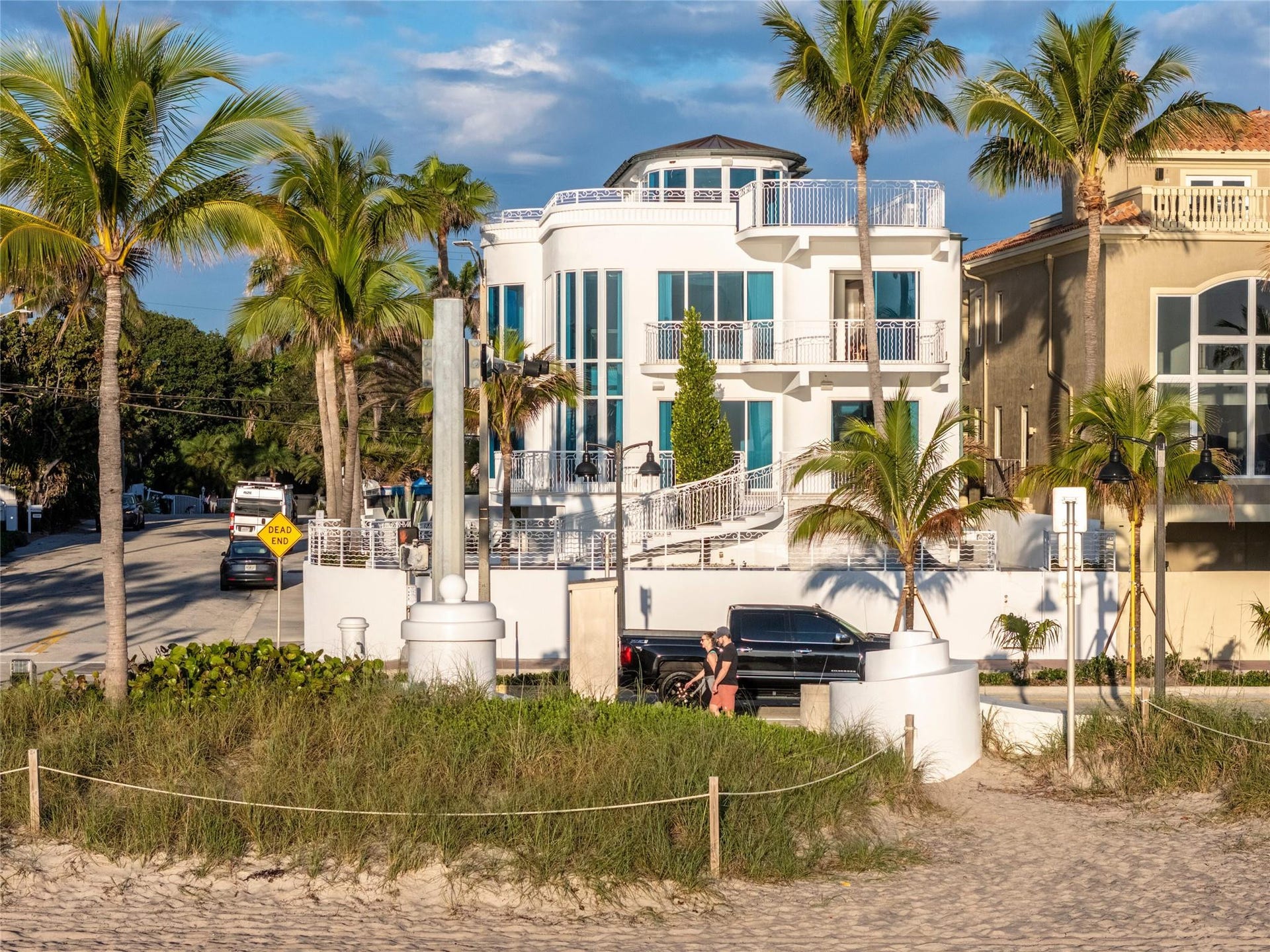 1525 N Fort Lauderdale Beach Boulevard, Fort Lauderdale, FL 33304
