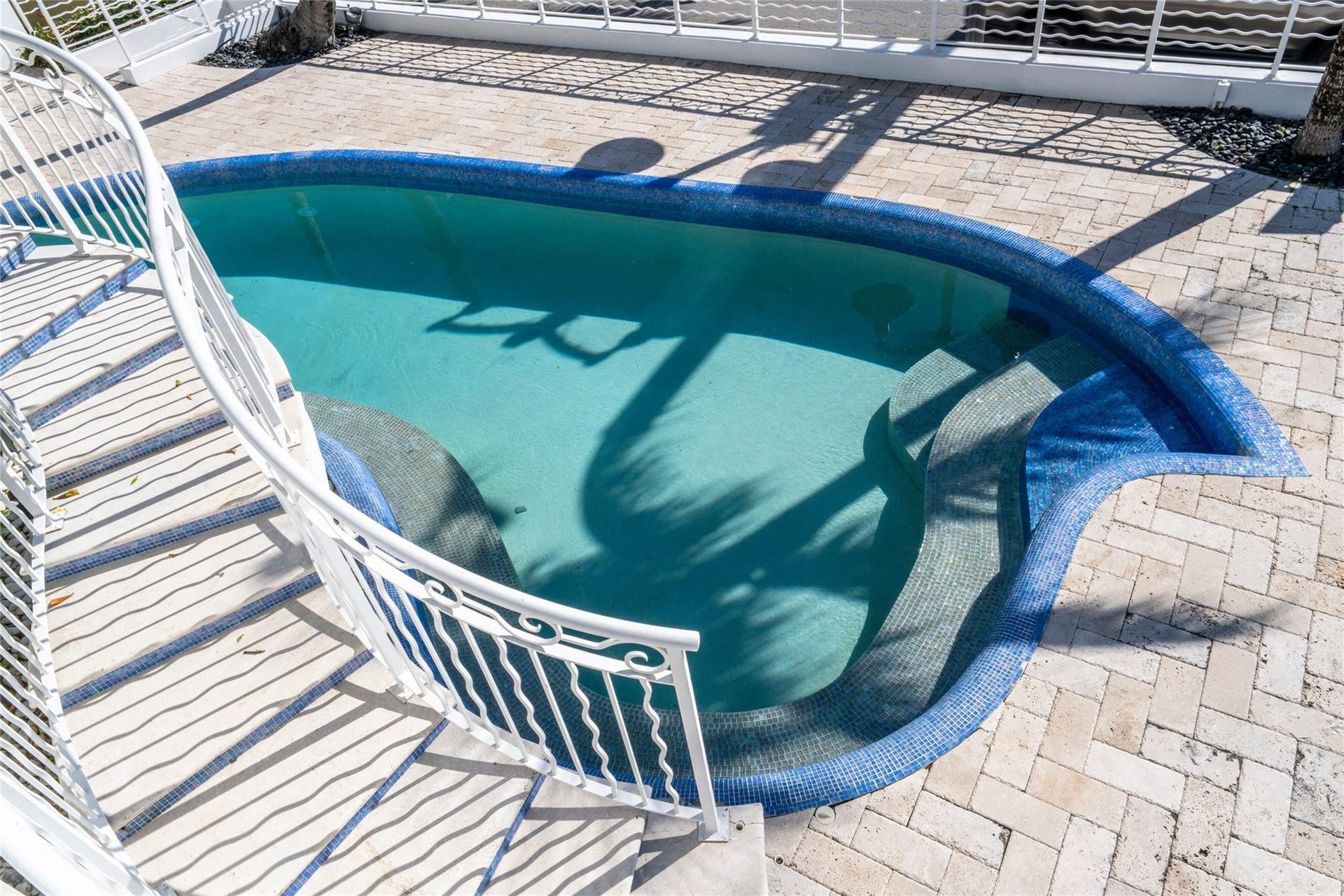 1525 N Fort Lauderdale Beach Boulevard, Fort Lauderdale, FL 33304