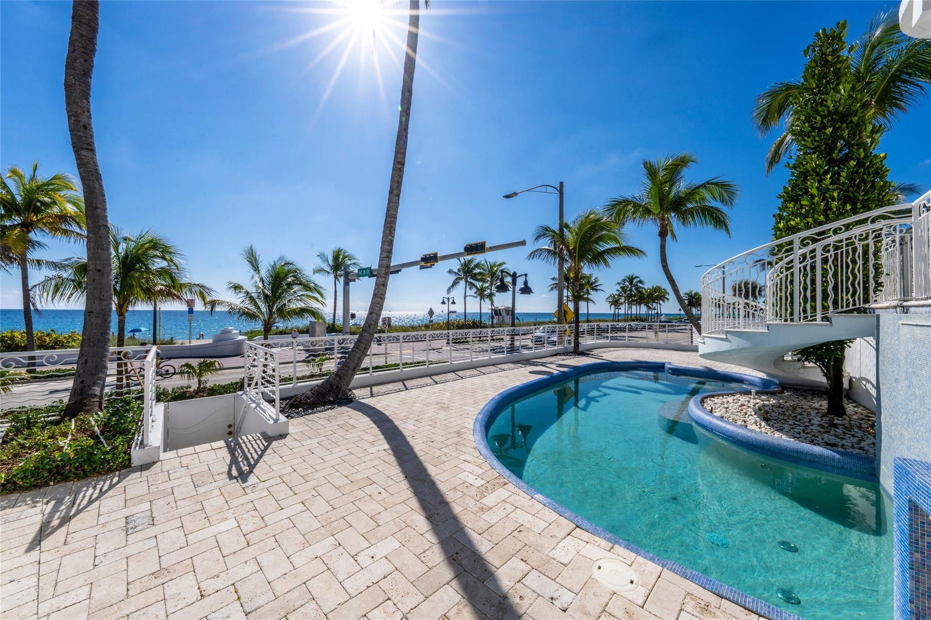 1525 N Fort Lauderdale Beach Boulevard, Fort Lauderdale, FL 33304