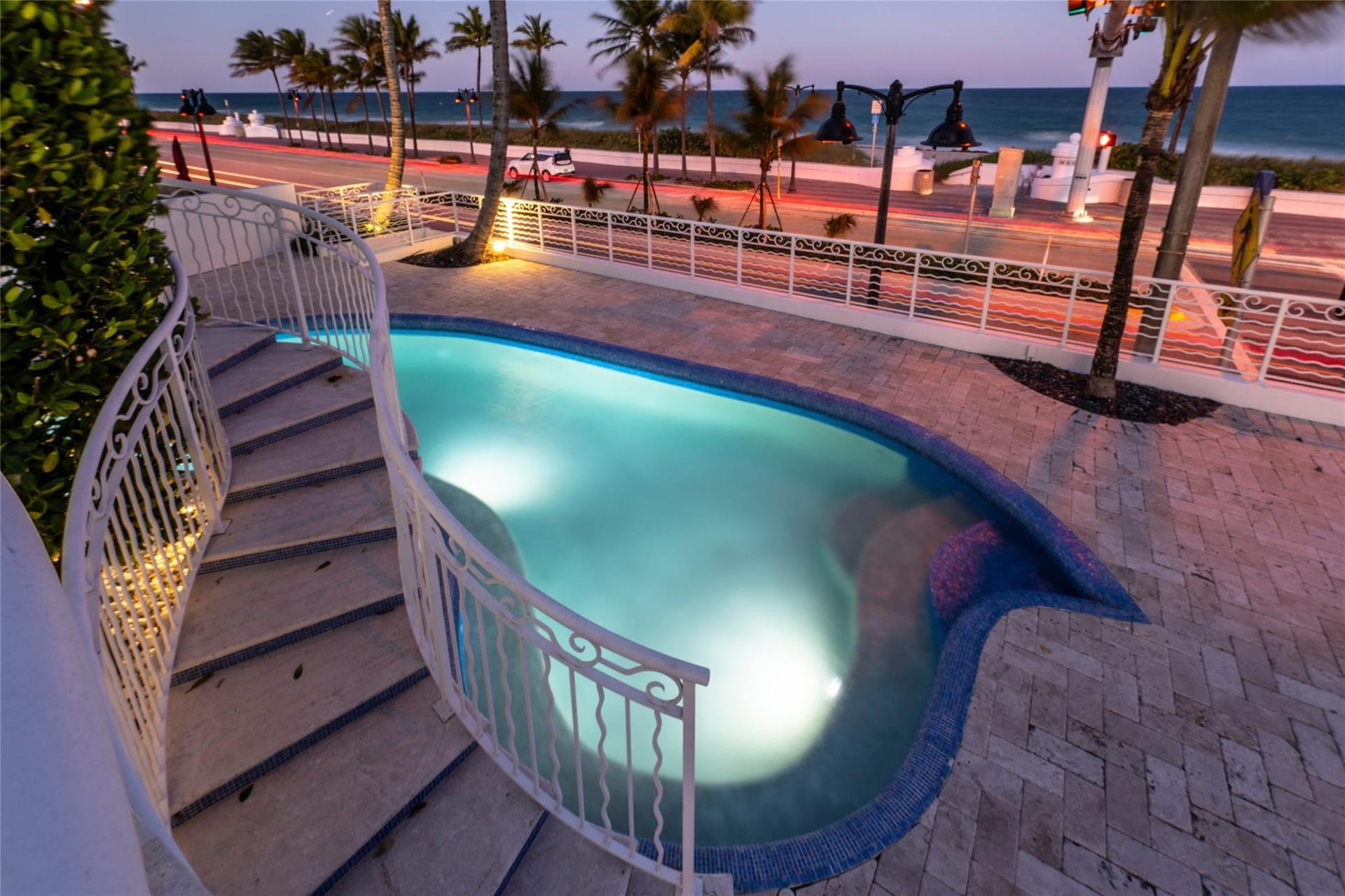 1525 N Fort Lauderdale Beach Boulevard, Fort Lauderdale, FL 33304