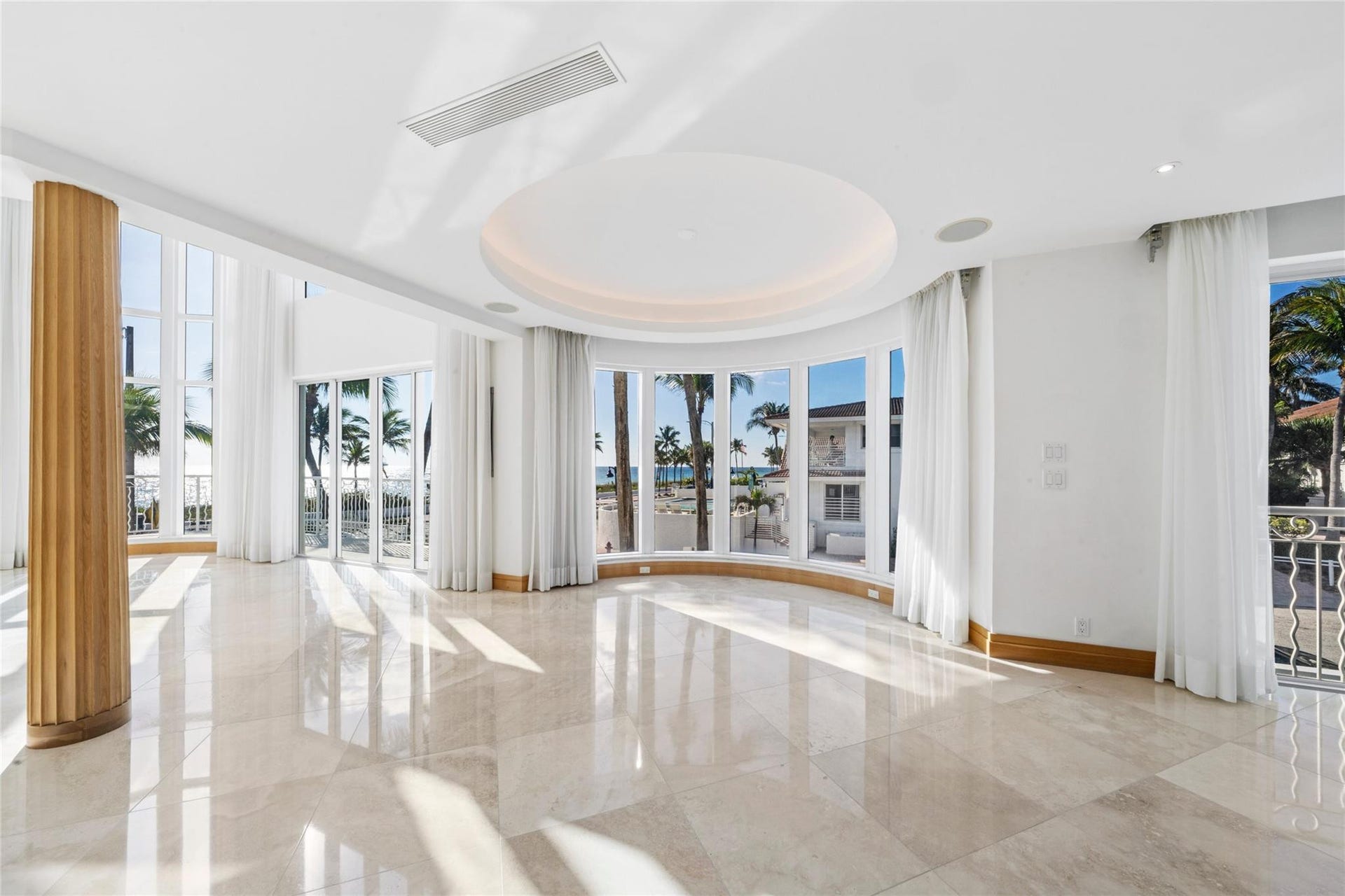 1525 N Fort Lauderdale Beach Boulevard, Fort Lauderdale, FL 33304