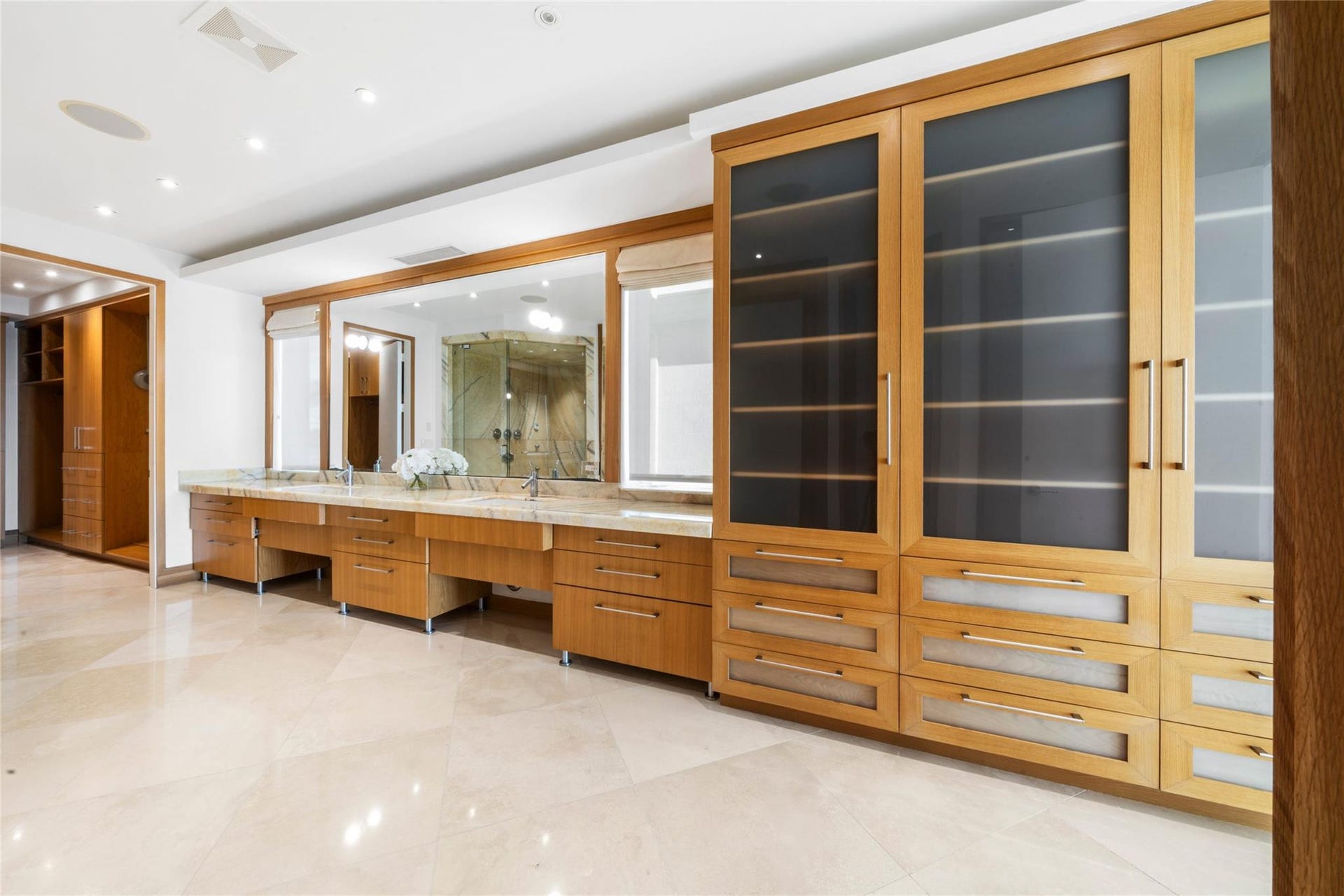1525 N Fort Lauderdale Beach Boulevard, Fort Lauderdale, FL 33304