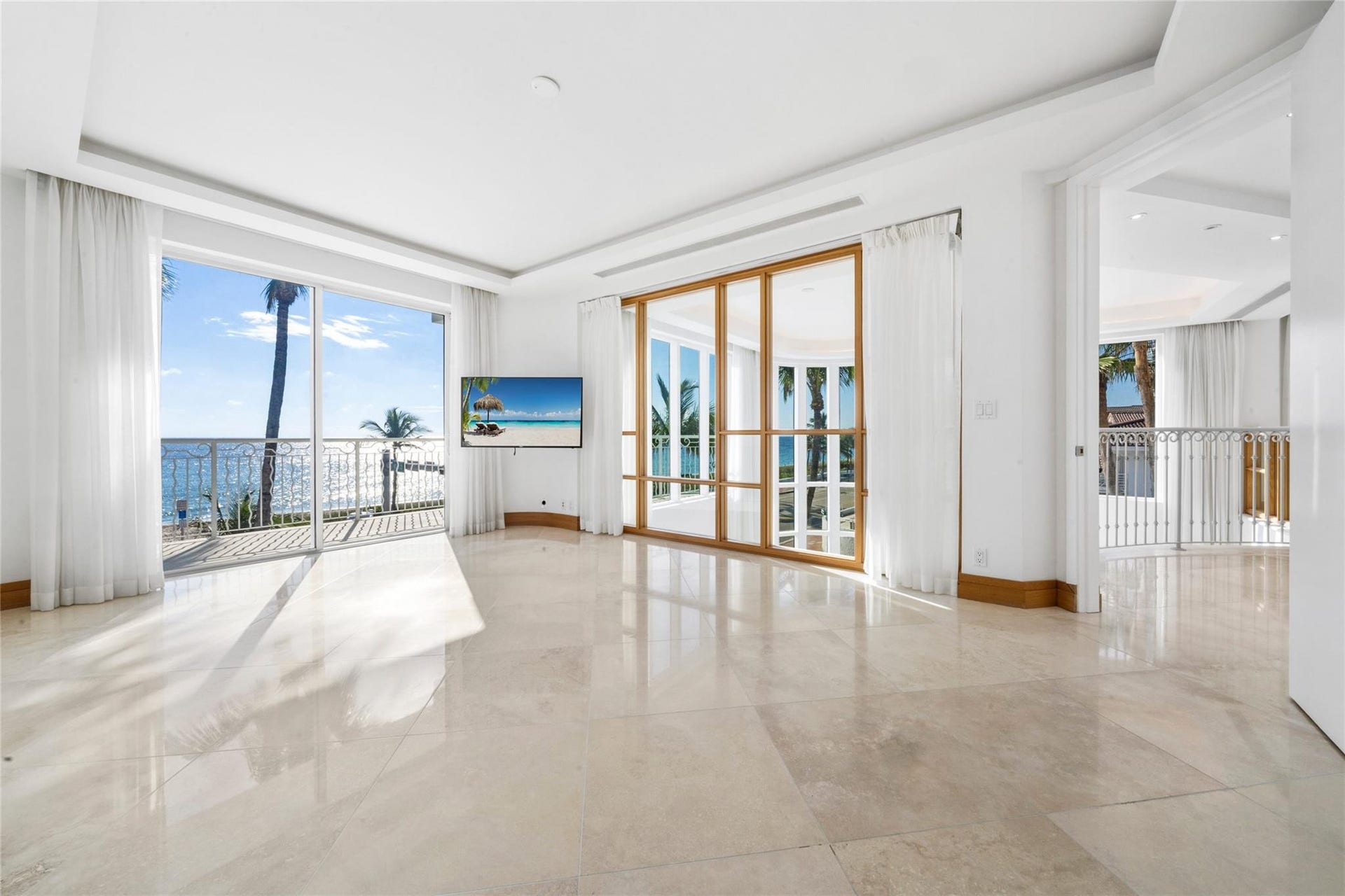1525 N Fort Lauderdale Beach Boulevard, Fort Lauderdale, FL 33304