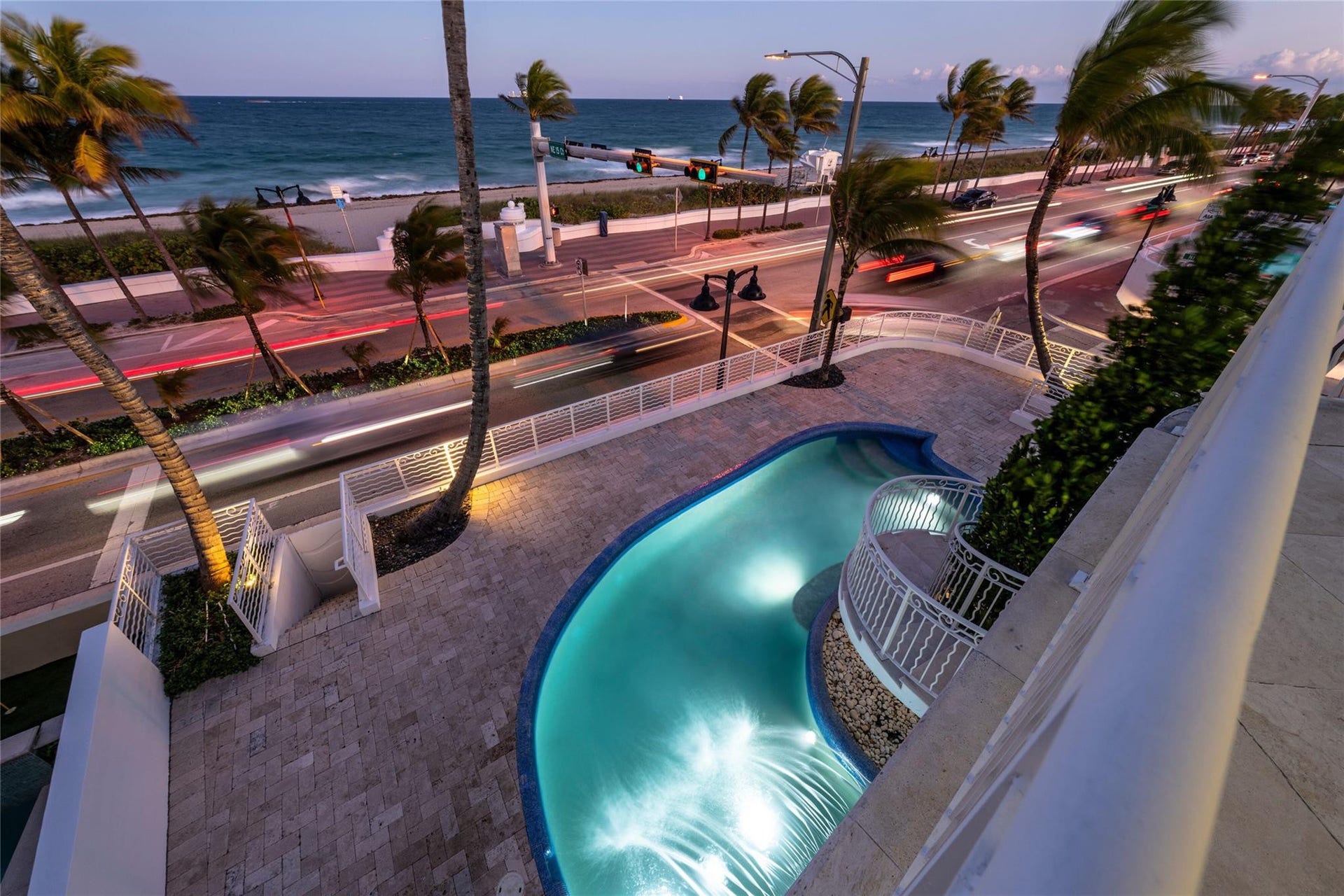 1525 N Fort Lauderdale Beach Boulevard, Fort Lauderdale, FL 33304