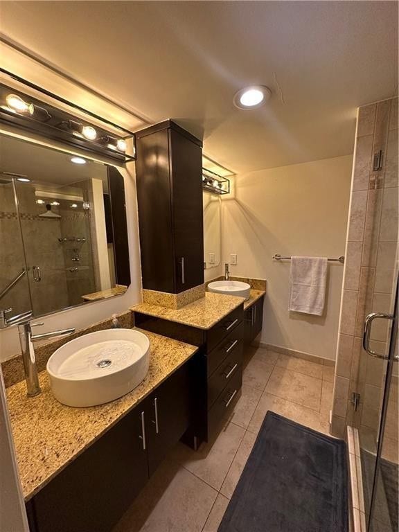 2200 NE 33rd Avenue, #12F, Fort Lauderdale, Fort Lauderdale, FL 33305