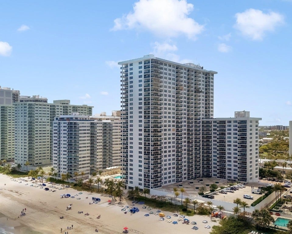 3500 Galt Ocean Drive, #2216, Fort Lauderdale, FL 33308