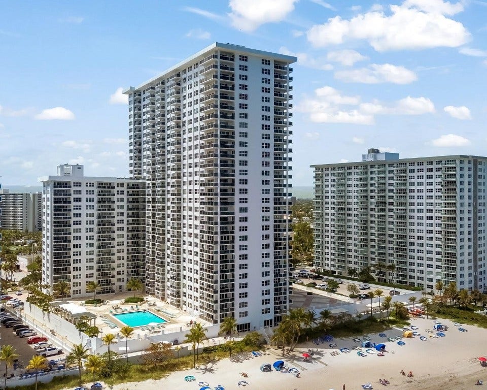 3500 Galt Ocean Drive, #2216, Fort Lauderdale, FL 33308