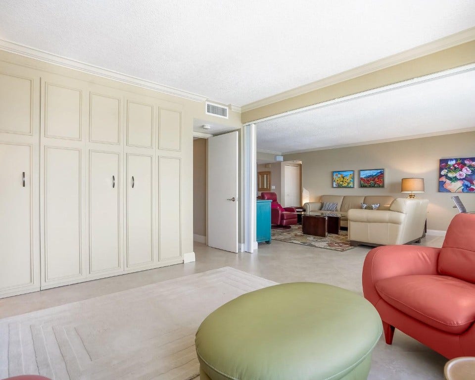 3500 Galt Ocean Drive, #2216, Fort Lauderdale, FL 33308