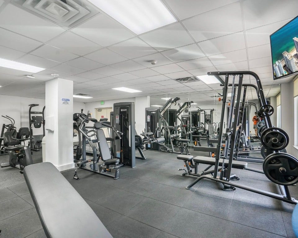 3500 Galt Ocean Drive, #2216, Fort Lauderdale, FL 33308