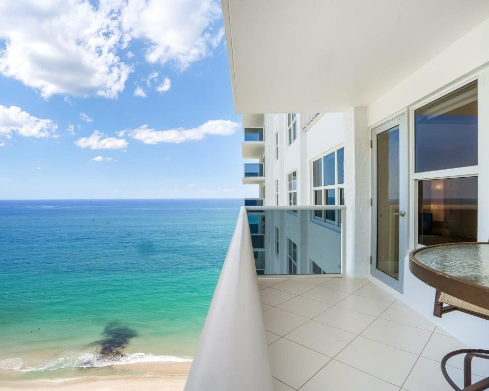 3500 Galt Ocean Drive, #2216, Fort Lauderdale, FL 33308