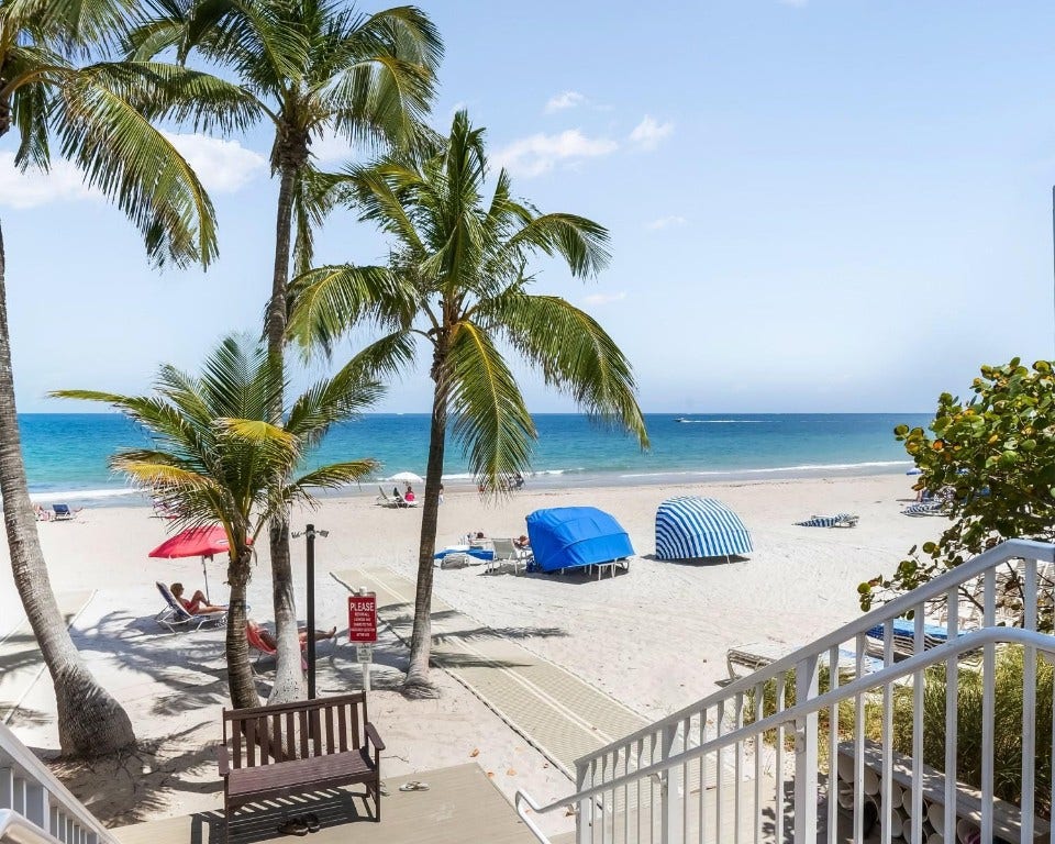 3500 Galt Ocean Drive, #2216, Fort Lauderdale, FL 33308