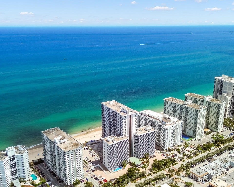 3500 Galt Ocean Drive, #2216, Fort Lauderdale, FL 33308