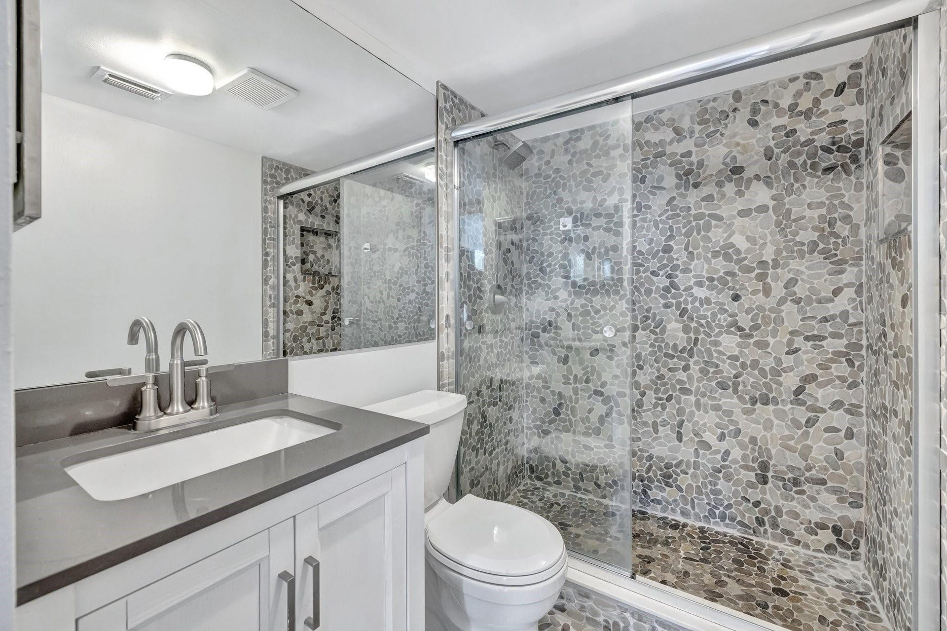 2017 N Dixie Highway, Wilton Manors, FL 33305