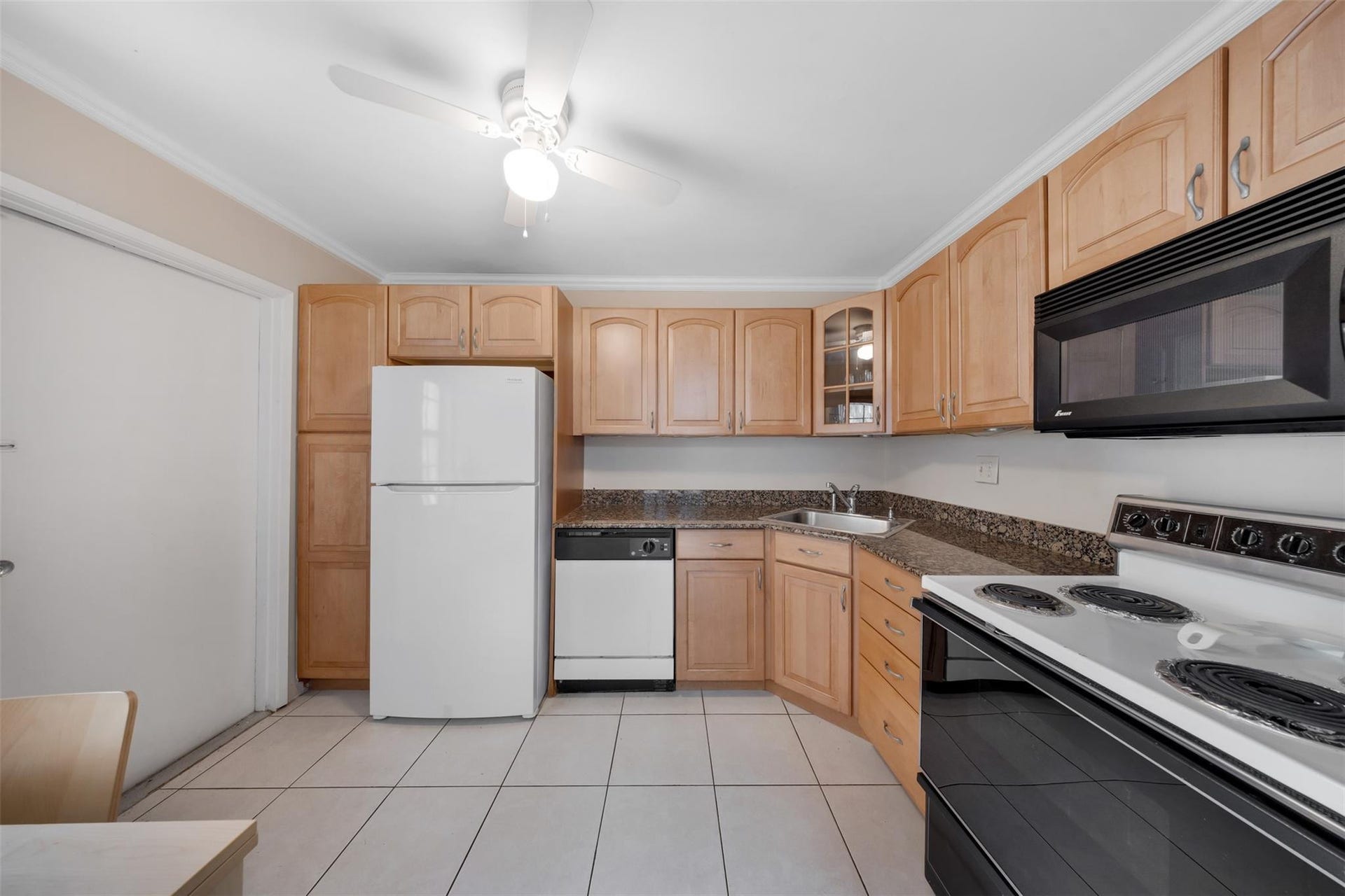 2601 S Course Drive, #108, Pompano Beach, FL 33069 Photo 2