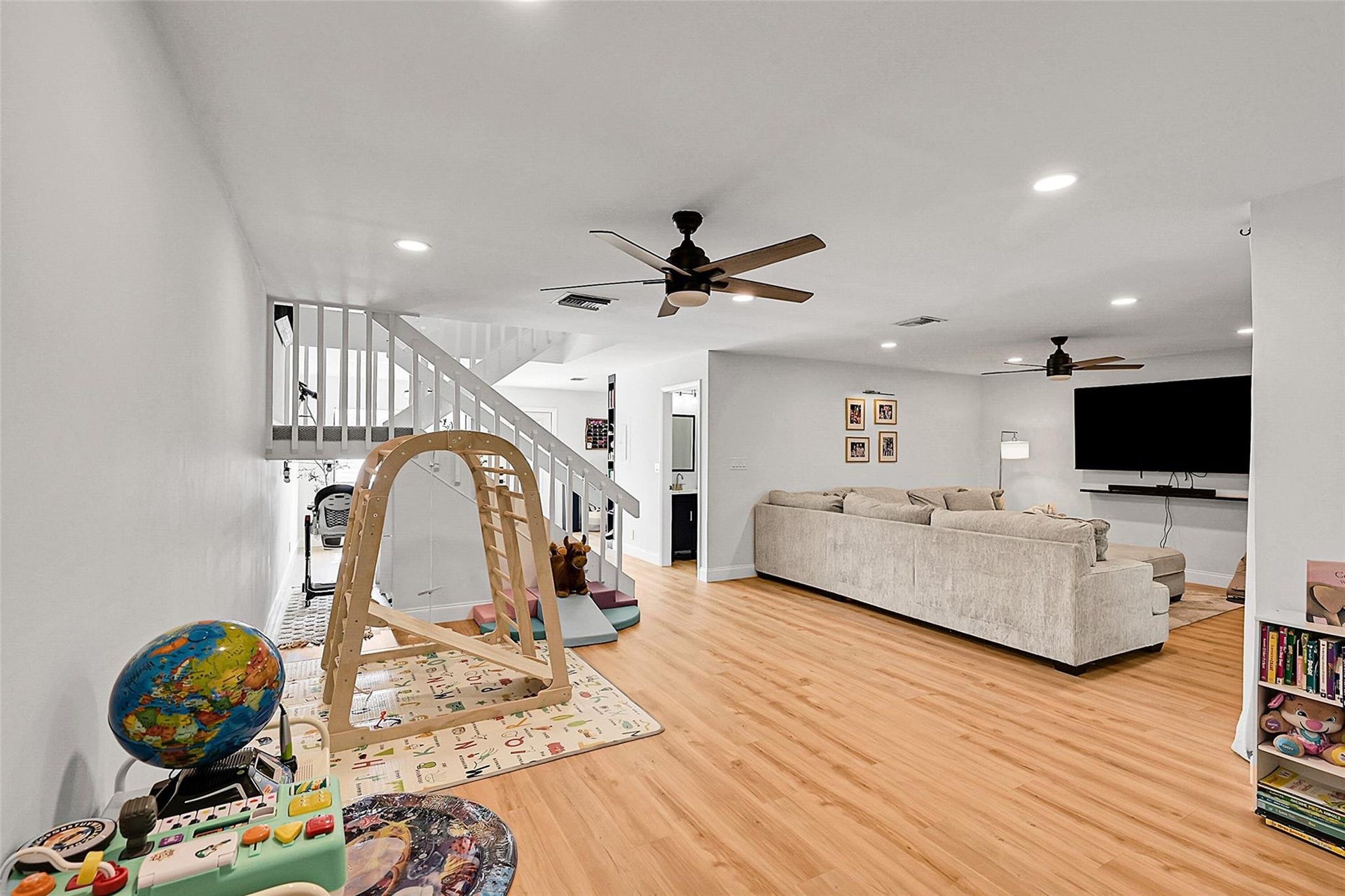 16419 Strawberry Way, Delray Beach, FL 33484 Photo 8