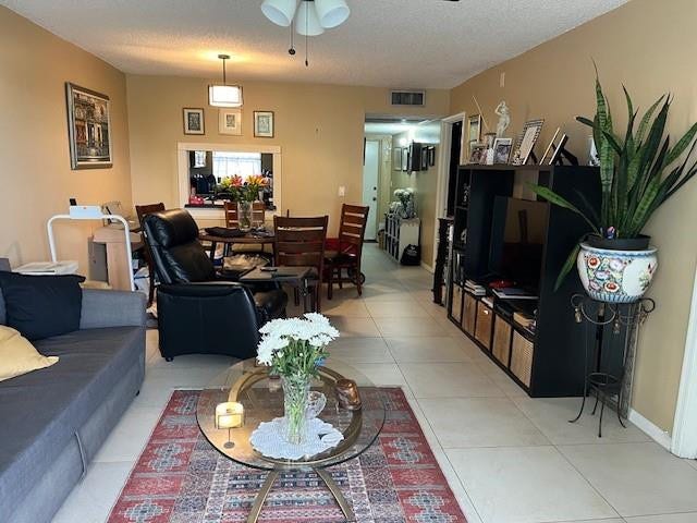 9330 Lagoon Place, #406, Davie, FL 33324