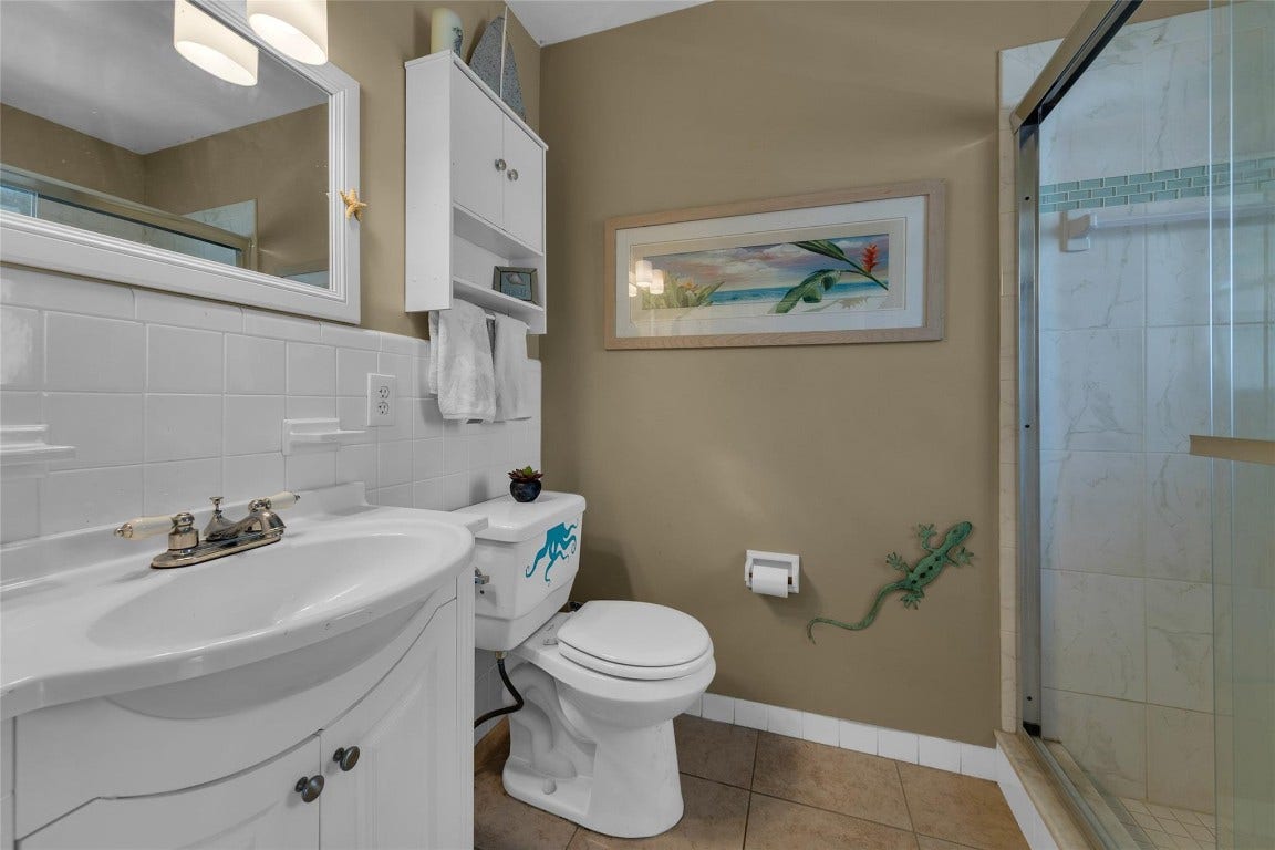 11 SW 4th Avenue, #11, Boca Raton, FL 33432 11 SW 4th Avenue, #11, Boca Raton, FL 33432